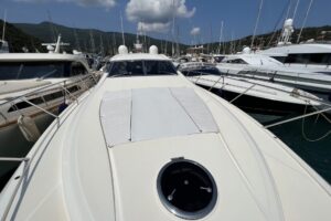 Sarnico 60 for yacht charter