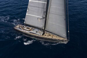 Swan 100 S - race charter