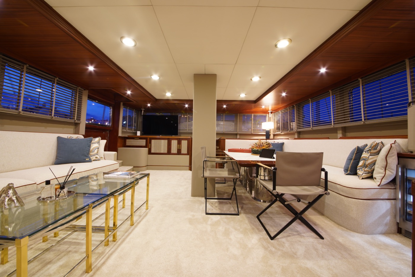 MARE NOSTRUM - salon